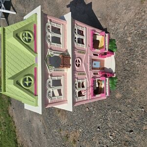 Fisher-Price Pink and Green Dollhouse